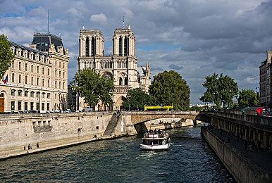 《中国式相亲》暑期发售 2月14日情人节开测